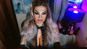 your1truequeen sex porn cam 05-21-2026
