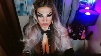 your1truequeen sex porn cam 05-21-2026