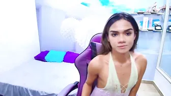 demi_leed recorded nude video 984092