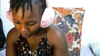 Enchantedvee porn sex chat 05/22/2026