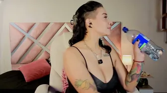 _kelly_hous36 recorded nude video 985785