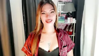 andrea06121998 (05/22/2026) petite