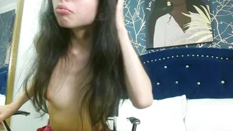 Alllyson_ deepthroat on webcam