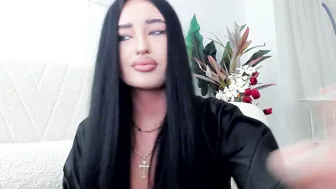 Emeraldkatt amateur cam show 23-May-26
