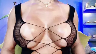 Christiekroes hot webcam porn video 23-May-2026
