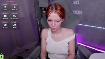 Emma_dusk redhead camvideo