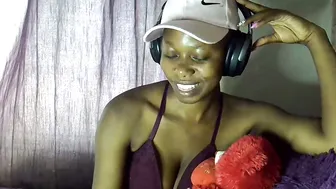 sexy_leila3 cam chat 23-May-2026