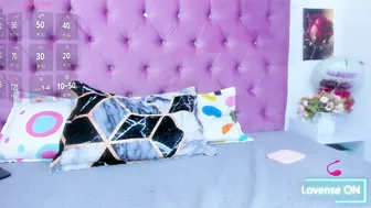 Zoe_wish cam girl chat - 23 May 2026