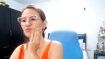 Bella_ghisell milf chat cam sex