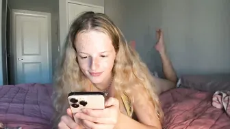 doeeyedpeach porn cam video (05/24/2026)