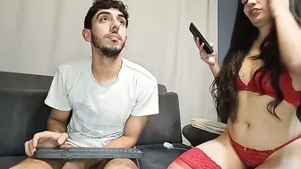 Velvetsolez bigtits posing on webcam