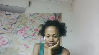 richimelaa recorded nude video 989213