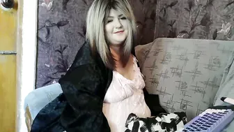 yuliiared 24-May-2026 curvy