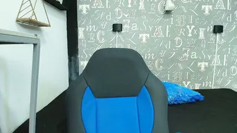 lindsey8 stream 12-Jul-25