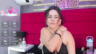 Hanny_milf_ (07/12/2025)