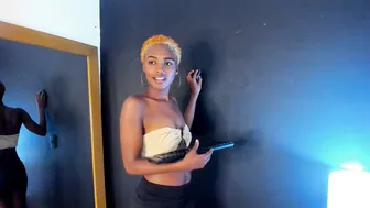 amira_davis recorded nude video 99734