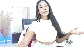 talianamoreno nude video chat 07-13-2025