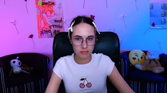 mona_cloud recorded nude video 990089