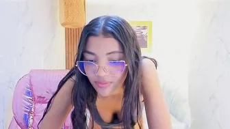 Valentina_gomez_s hot webcam video 25-May-2026