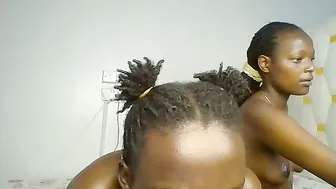 miss_lolah7 porn cam (05-25-2026)