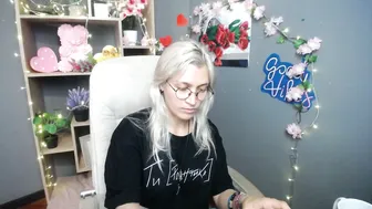 Rubydaviss shy hot webcam video