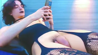 sr_bonnyethan femboy cam sex chat
