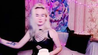 Carinfox live webcam show 25-May-26