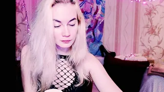 Carinfox live webcam show 25-May-26
