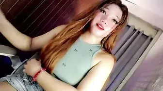 innocentcock69_britney sex video posing on webcam