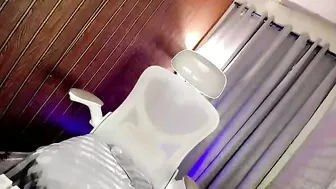 innocentcock69_britney sex video posing on webcam