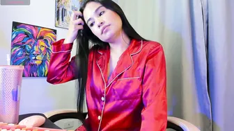 Allison_love nonude on live cam