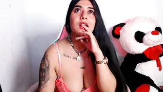 Sophia_dazza398 curvy on webcam