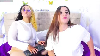 catherine_and_tara cam girl 27-May-2026