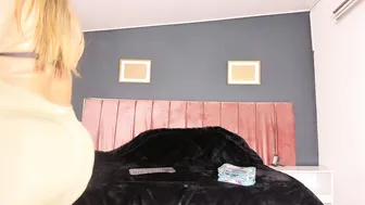 Kendalcurvy cam video 05/27/2026