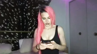 Venustheflytrap naked on cam 27 May 2026