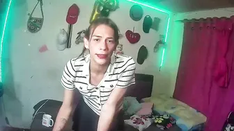 hotgui84 milk porn cam
