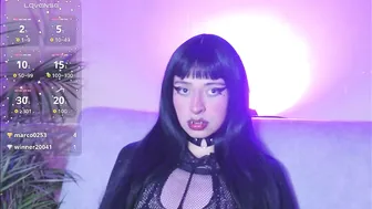 Oasis_vamp smoke on webcam