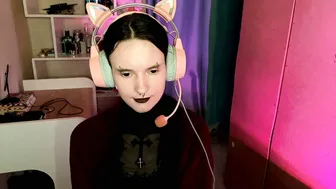 Eunabiddlecome sex cam 27-May-2026