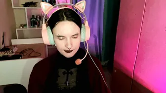 Eunabiddlecome sex cam 27-May-2026