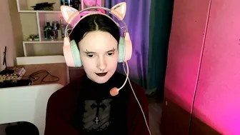 Eunabiddlecome sex cam 27-May-2026