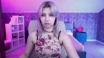 Selenairis xxx porn cam 27 May 2026