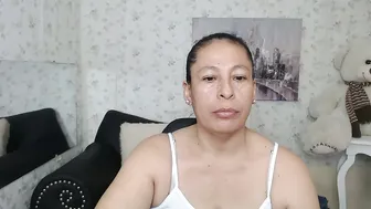 Mature_martina_ nude (05/27/2026)