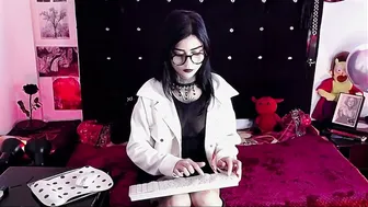 Ardat_lili69 goth - 05-27-2026
