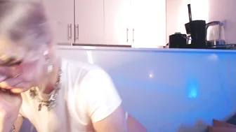 welliza natural video chat porn