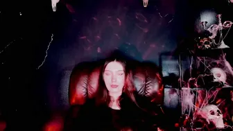 Toxicdomme femdom 05/27/2026