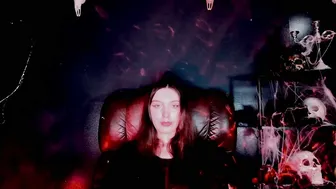 Toxicdomme femdom 05/27/2026