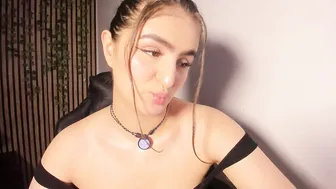 Sofia44 05-28-2026 tease