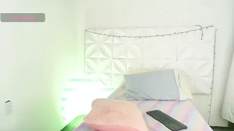 ivonnygoldie chat sex cam 05-28-2026
