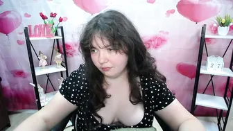 neonilalisova nude cam 05/28/2026