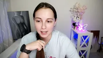 Yours_piece_of_happiness_ chat cam porn 28-May-26